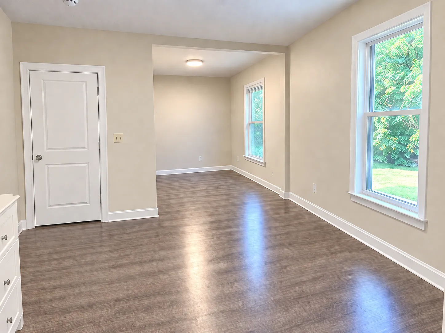 4 bed, 1600 sqft, $2,250 — Photo 3