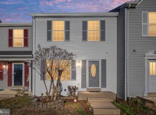 3681 Dahlgren Pl, Dumfries, VA 22026