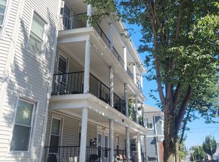 818 Charles St FLOOR 3, Providence, RI 02904