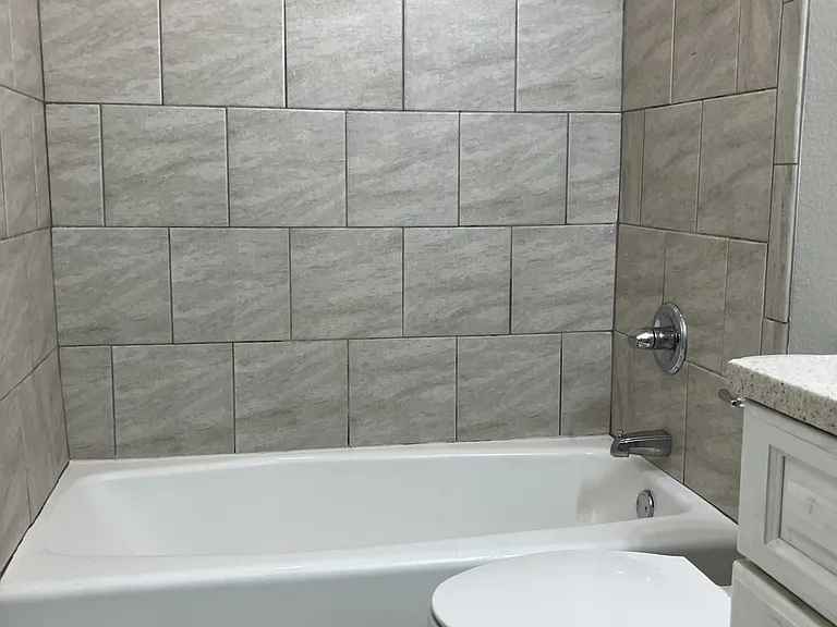 1200 Peak St — Photo 5