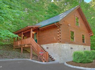309 Mountain Park Way, Pigeon Forge, TN 37863