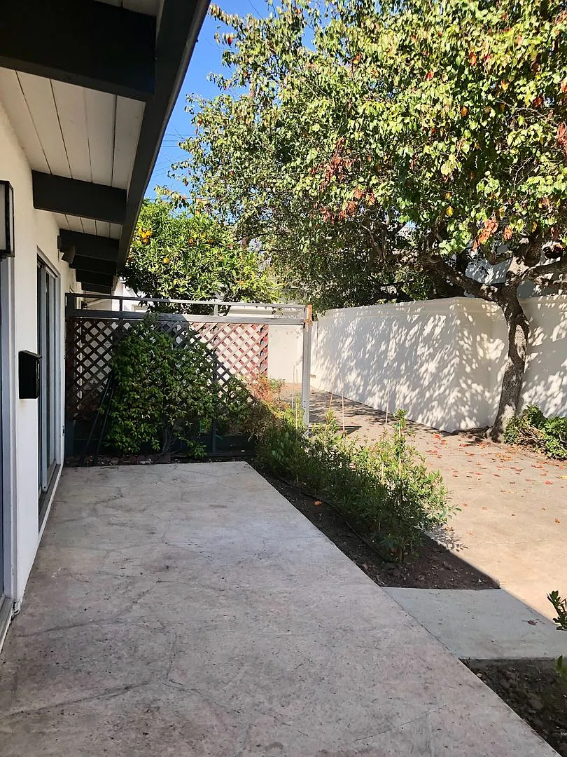 3710 San Remo Drive #A & B — Photo 2