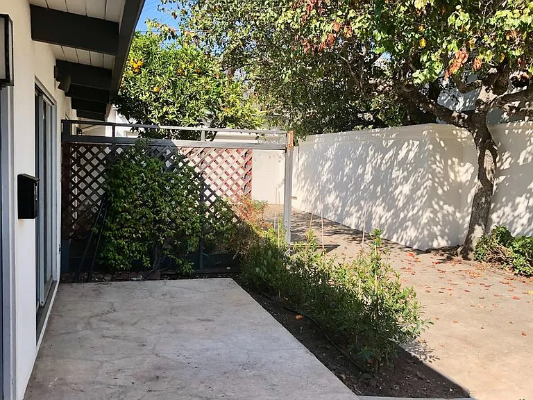 3710 San Remo Dr #A & B — Photo 2