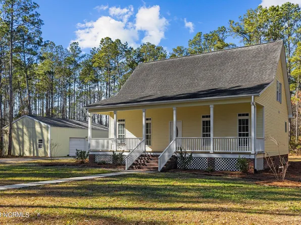 261 Mill Creek Road, Stella, NC 28582