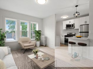 3035-45 W Rosemont Ave #3045-2, Chicago, IL 60659