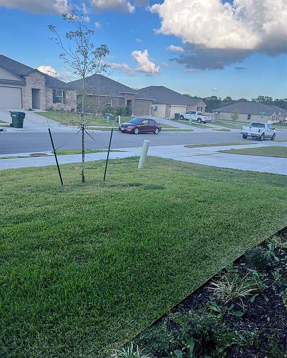 1st image of 114 Blanco Dr