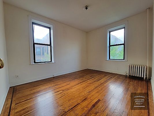 5th image of 44-15 43rd Ave #1K