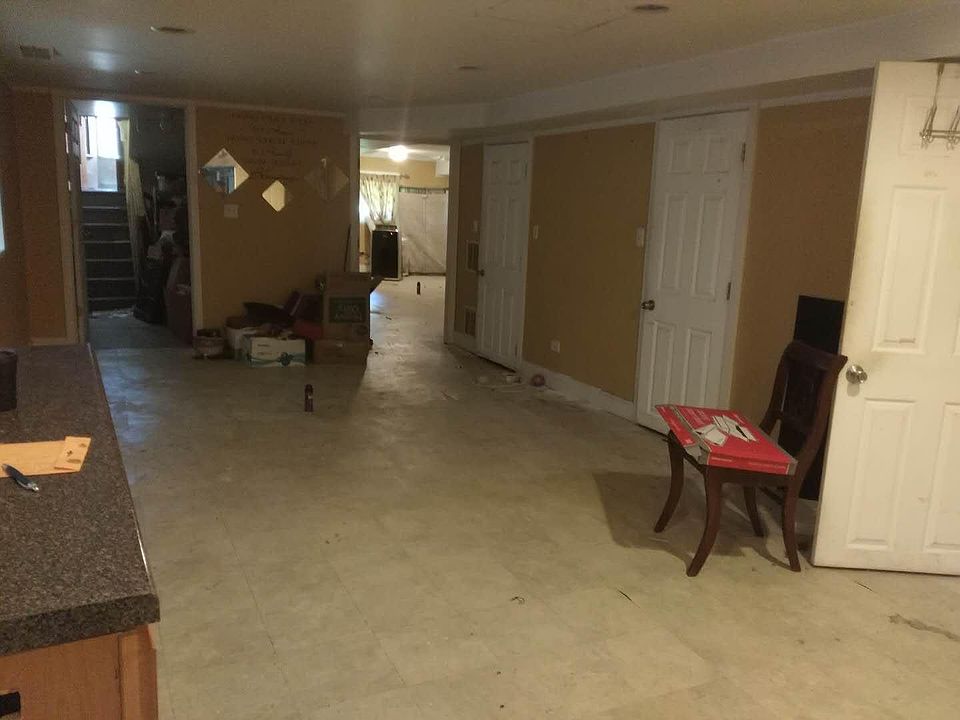 2nd image of 2109 Euclid Ave