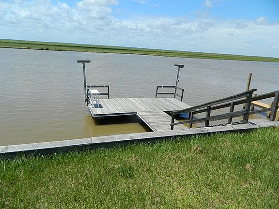 3rd image of 1723 County Road 230