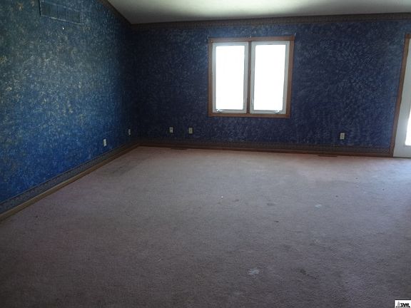 2nd image of 1500 Courtney Dr