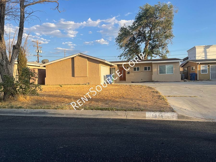 1st image of 1016 W Avenue J14