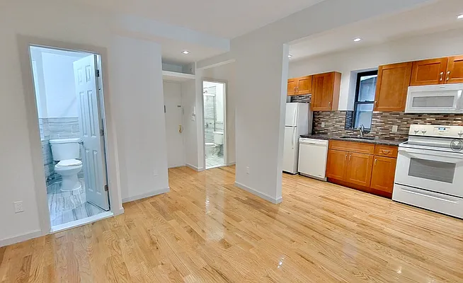 Rented by REAL New York | media 29