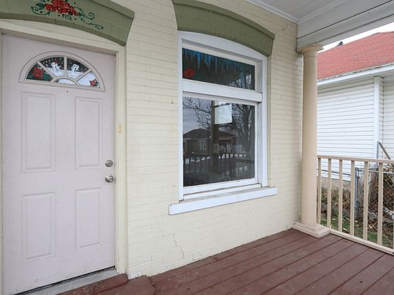 3rd image of 862 W Genesee Ave