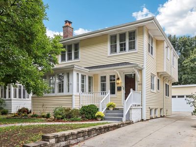 6931 West Wells STREET, Wauwatosa, WI, 53213