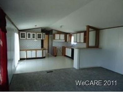 3rd image of 217 Pinewood Cir