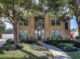2807 Snyders Blf, League City, TX 77573