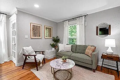 872 N Spaulding Ave #872 — Photo 4