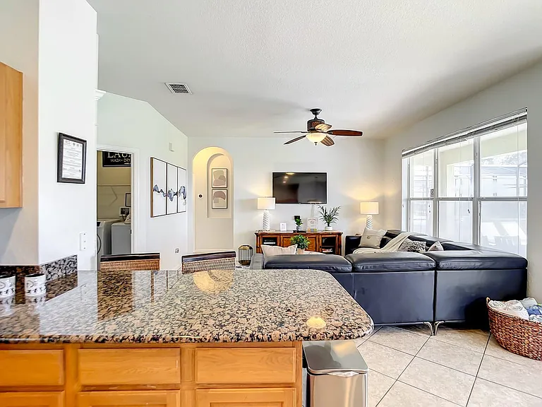 7809 Beechfield St — Photo 31