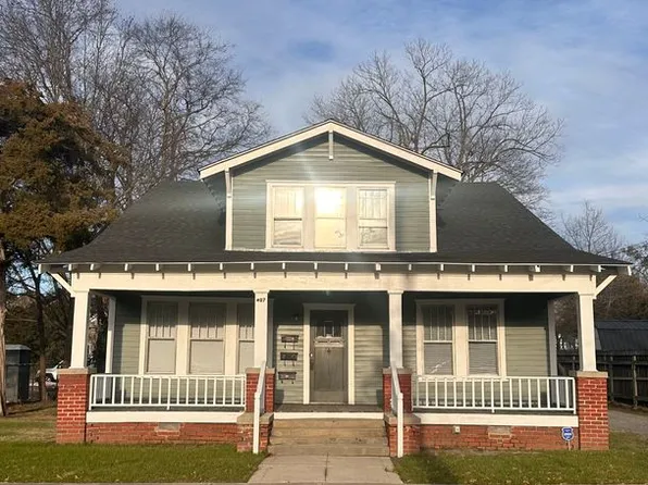 407 St Andrew St, 407 Saint Andrew St #1, Tarboro, NC 27886