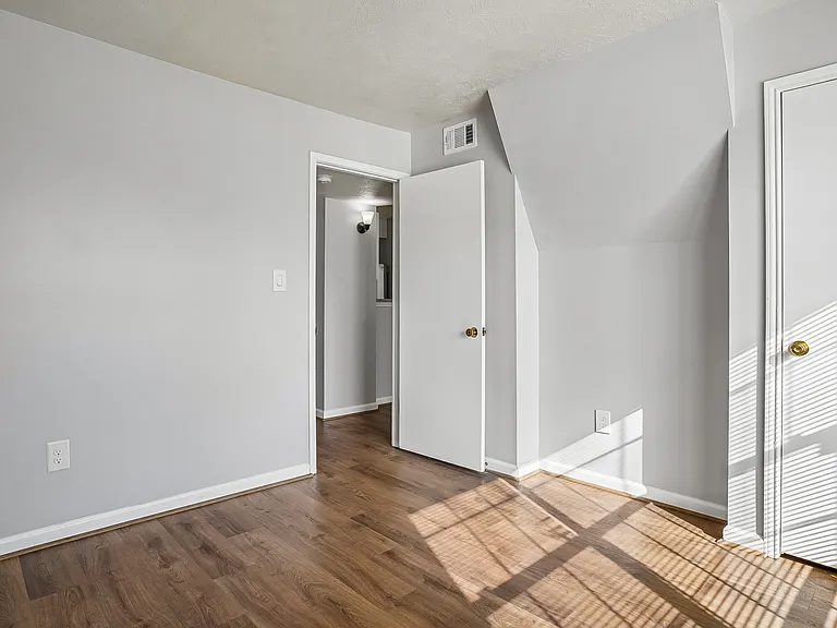 13424 Lord Dunbore Pl #24 — Photo 36