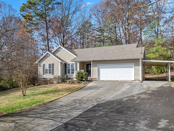 2nd image of 720 Whippoorwill Cir
