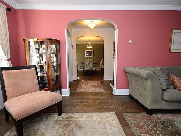 5th image of 109 Parker Ave