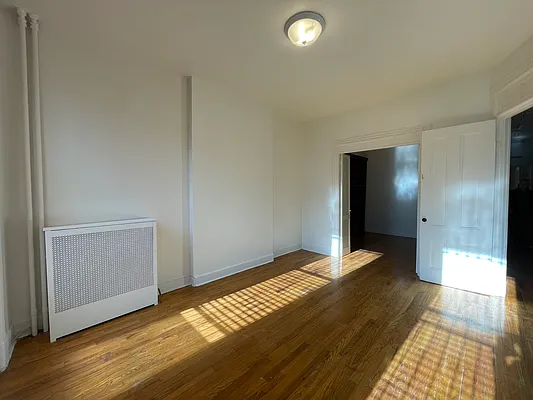 Rented by Compass | media 26