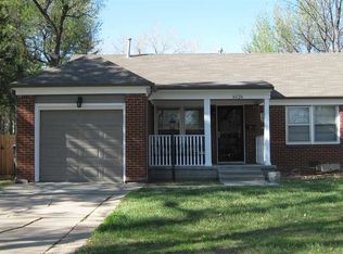6126 Rockwood Rd, Wichita, KS 67208