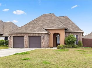 2612 Ashley Ct, Marrero, LA 70072