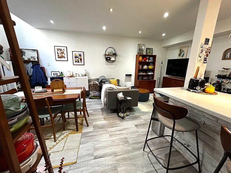 30 Western Battery Rd #311 — Photo 7