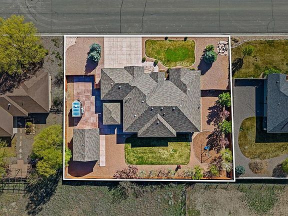4th image of 66360 Crestview Drive