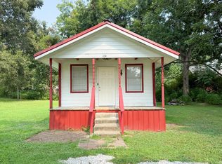 104 Pine St, Hickory Flat, MS 38633