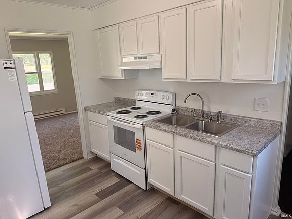 2nd image of 3730 Logan Ave
