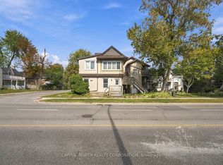 104 Wellington St E #2, Aurora, ON L4G1J1