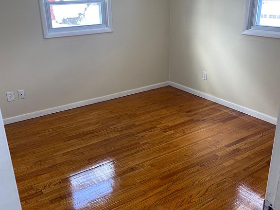 3rd image of 796 State Route 222 APT 3