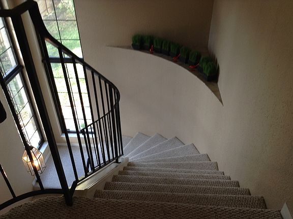 5th image of 207 Los Prados Dr