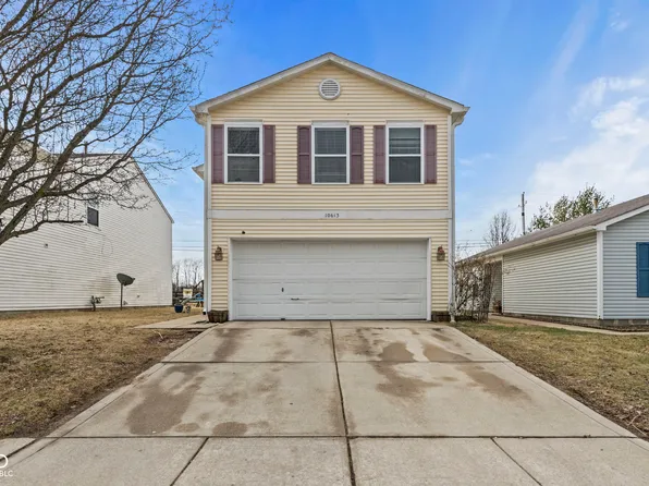 10613 Glenayr Dr, Camby, IN 46113