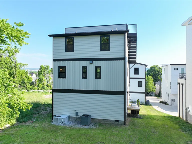 5915 Maxon Ave #B — Photo 9