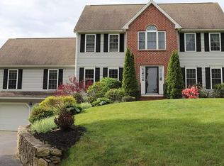 172 Benson Rd, Northbridge, MA 01534