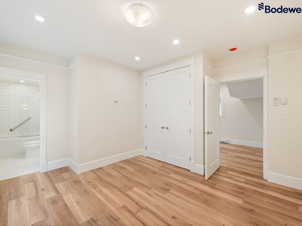 2 bedroom rental in Vancouver — photo 11
