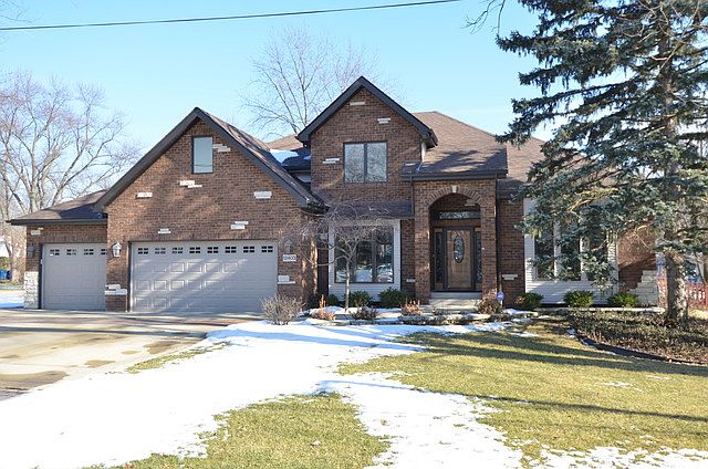 1st image of 12403 S 70th Ct