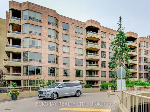 1210 Don Mills Rd #222, Toronto, ON M3B 3N9