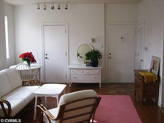 2nd image of 503 S Davis Ave #U8