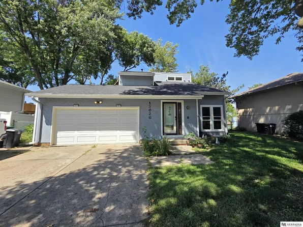 12628 Yates St, Omaha, NE 68164