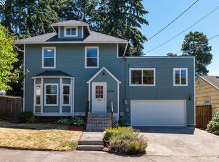 8624 NE Glisan St, Portland, OR 97220