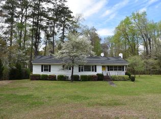 108 Hillcrest Dr, Washington, NC 27889