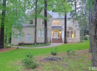 100 Juniper Ct, Carrboro, NC 27510