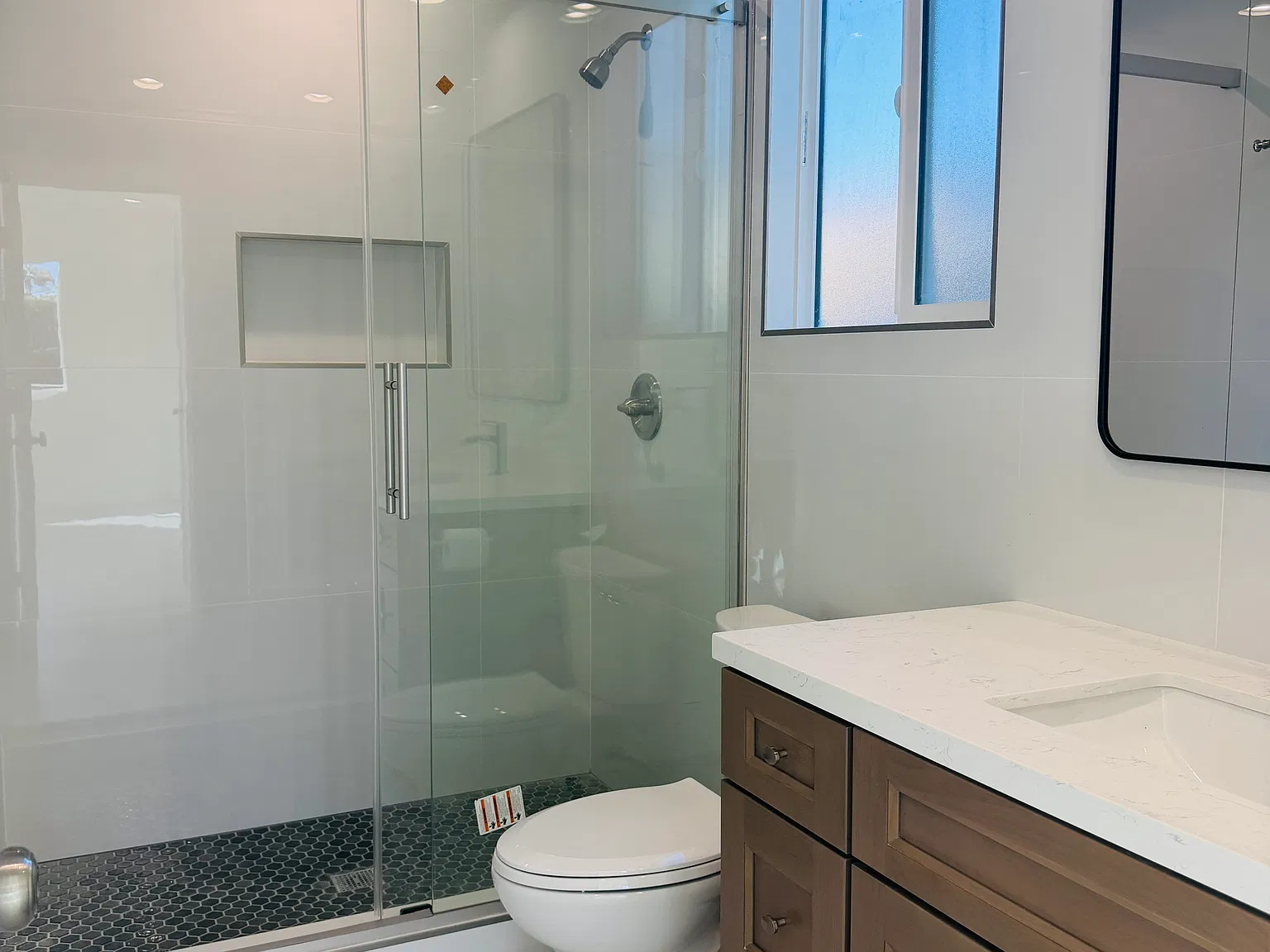 2 bed, $3,500 — Photo 4