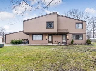 26635 Sprague Rd, Olmsted Falls, OH 44138