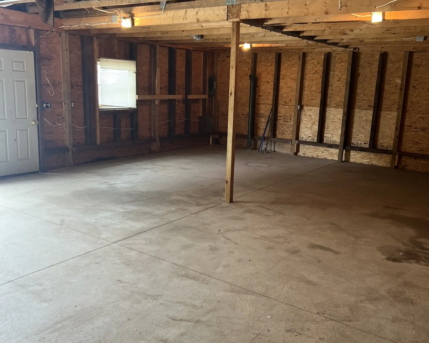 Studio, 750 sqft, $600 — Photo 4